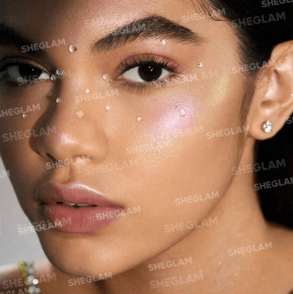 Sheglam Chroma-Glow Bloom Liquid Highlighter – Shade: Flying Comet - Image 4
