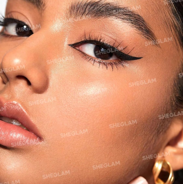 Sheglam Dual-Tip Eyeliner Pen – Black (Line & Detail) - Image 6